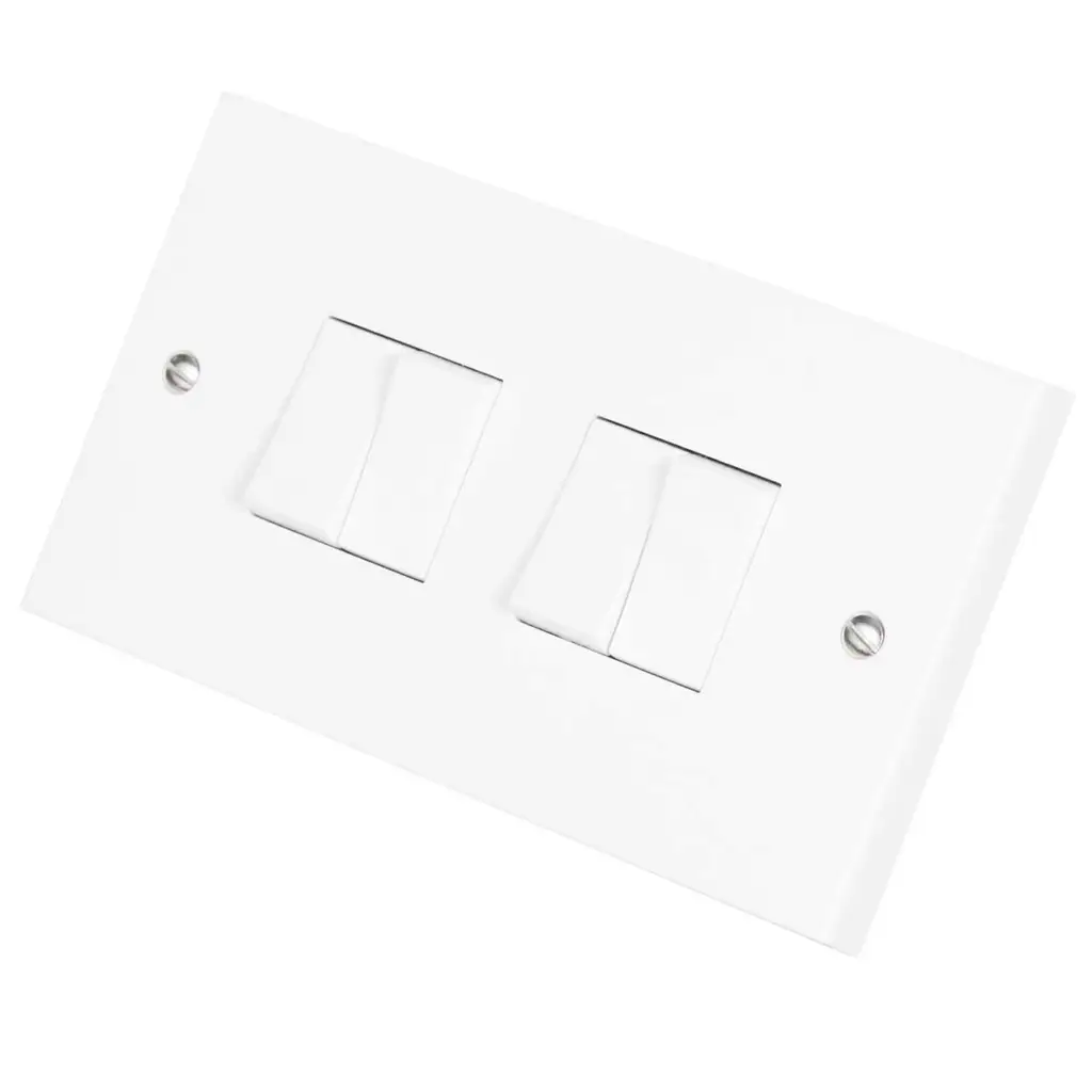 Click 10AX 4 Gang 2 Way Plate Switch   